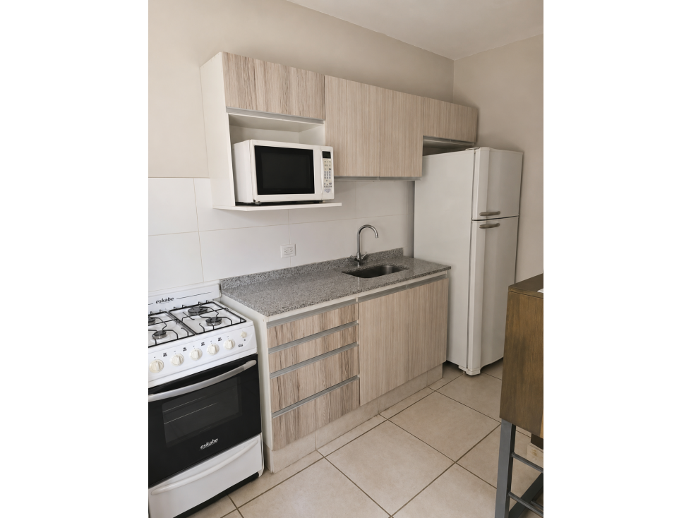 Venta departamento 3 ambientes en Godoy Cruz - 2