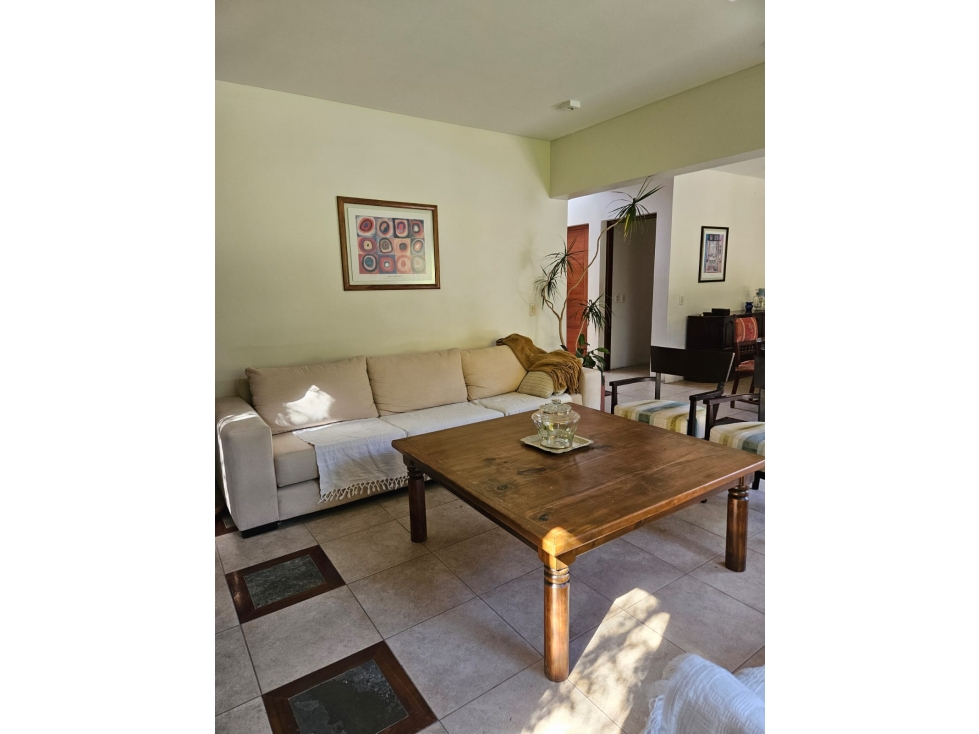 Venta Casa 4 dormitorios en Lujan de Cuyo Barrio Pueyrredón - 6