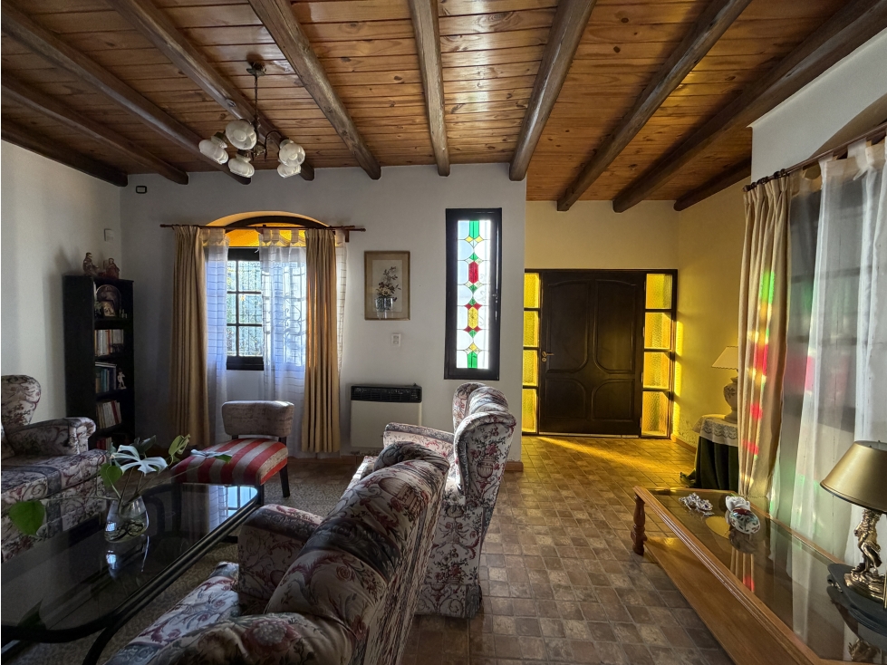 Venta de casa 4 ambientes en Guaymallén - 3