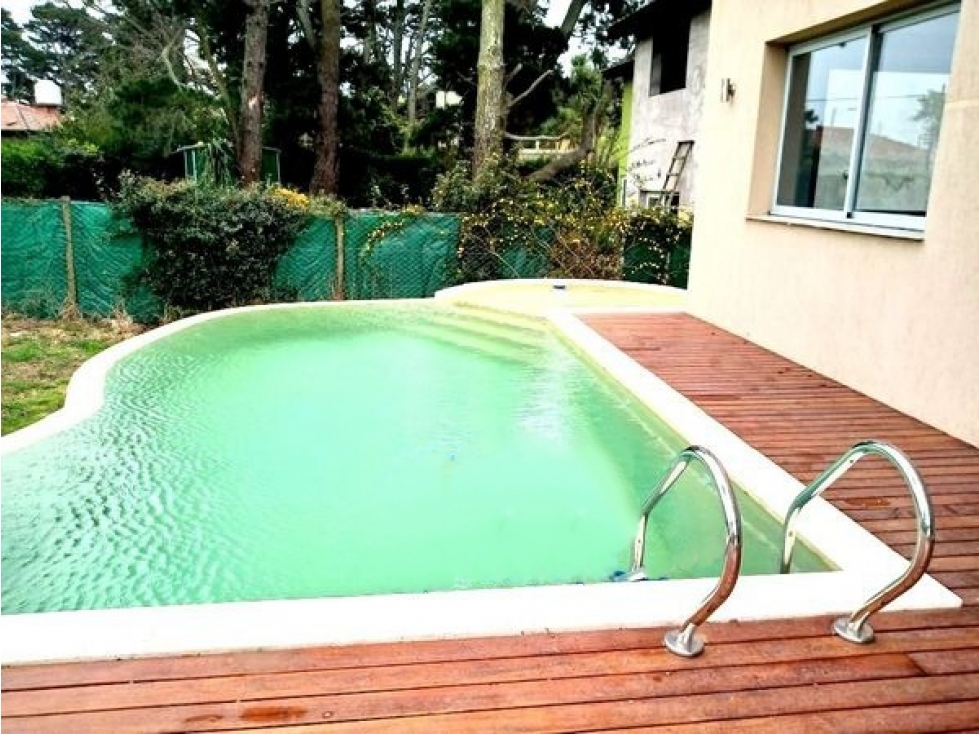 SIERRA DE LOS PADRES CASA DE CUATRO AMBIENTES CON PISCINA — foto 2