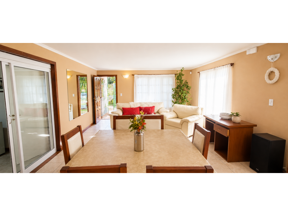 CASA 3 AMB MAS DOS DEPTO DE 2 AMB ATRÁS - 2