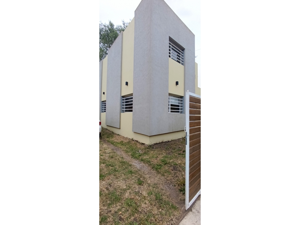 DÚPLEX 3 AMB CON COCHERA ZACAGNINI APTO CRÉDITO — foto 3