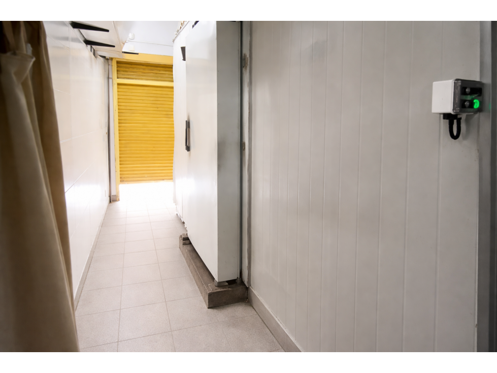 VENTA DE LOCAL ESQUINA 150M2 — foto 5