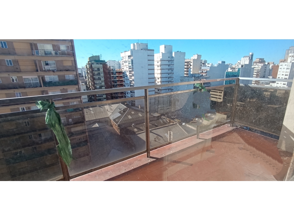 DEPTO EN PISO COMPLETO DE 4 AMB Y BAULERA APTO CRÉDITO — foto 6