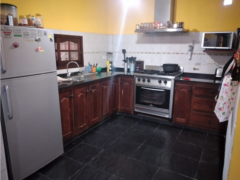 Casa en venta en Gonzalez Catan - 2