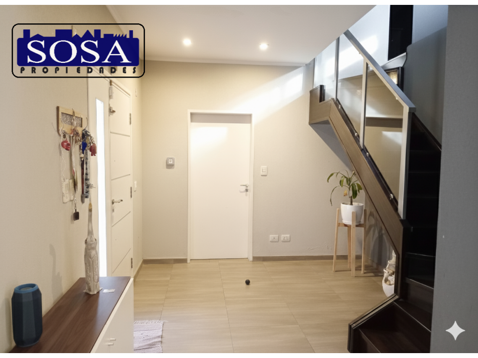CASA EN CIUDAD EVITA 1º 3º - 3