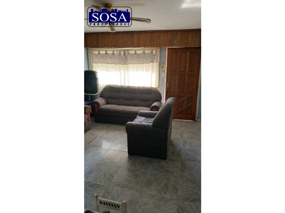 Casa en "Barrio Las Torres" Pontevedra Calle Juarez Celman Nº 976 — foto 2
