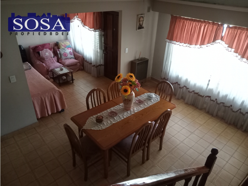 Casa en Gonzalez Catan Centro Calle Pto Argentino Nº 3940 — foto 4