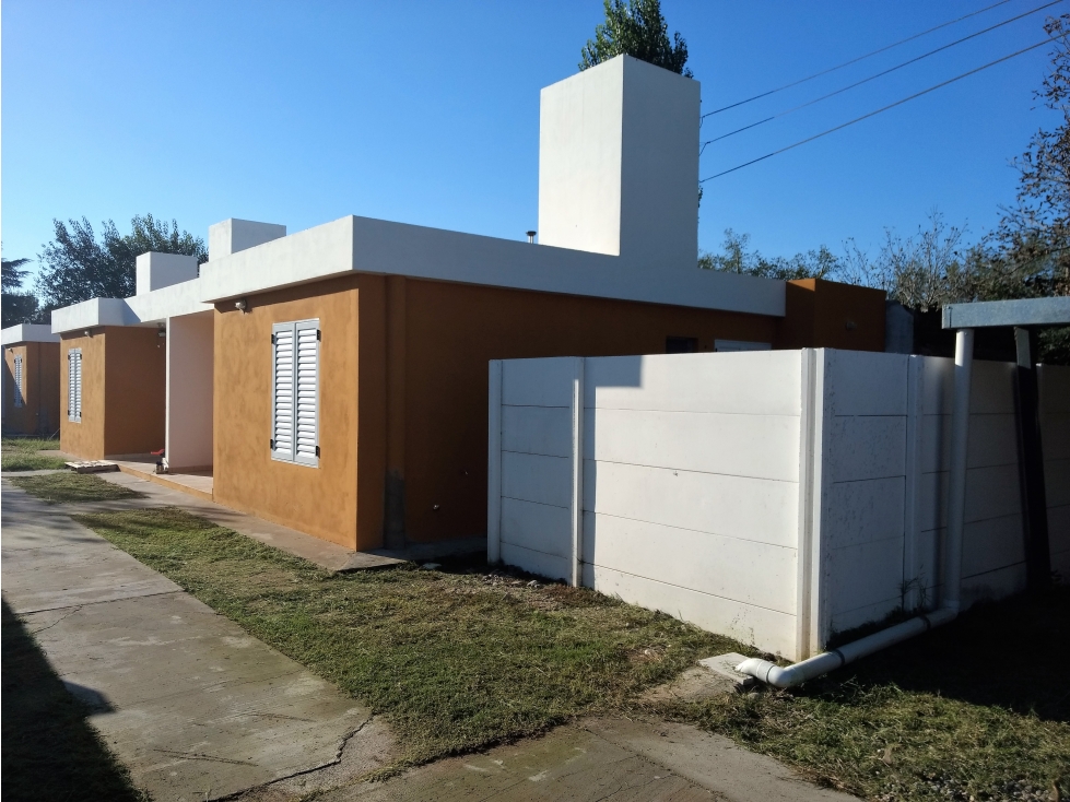 SE ALQUILA DEPTO 2 DORM. CALLE CATAMARCA - ALMAFUERTE - 2