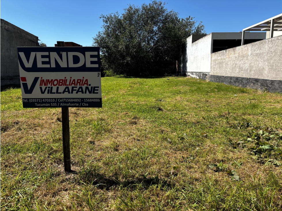 SE VENDE TERRENO SOBRE AVDA BS AS - ALMAFUERTE - 1