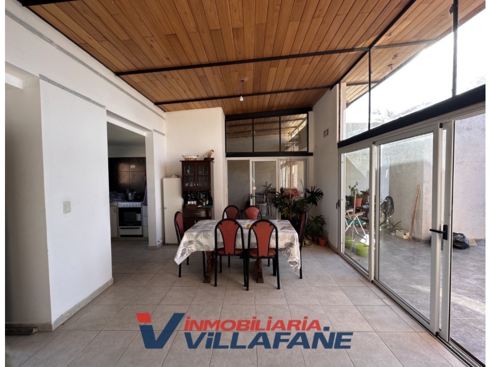 SE VENDE CASA DOS DORMITORIOS SOBRE PASAJE MA ELENA WOLSH - ALMAFUERTE - 3