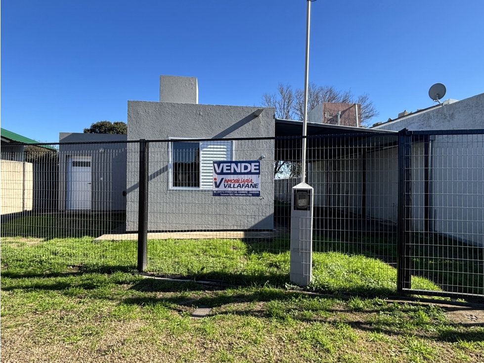 SE VENDE CASA DE 1 DORM EN LOS CONDORES - 1