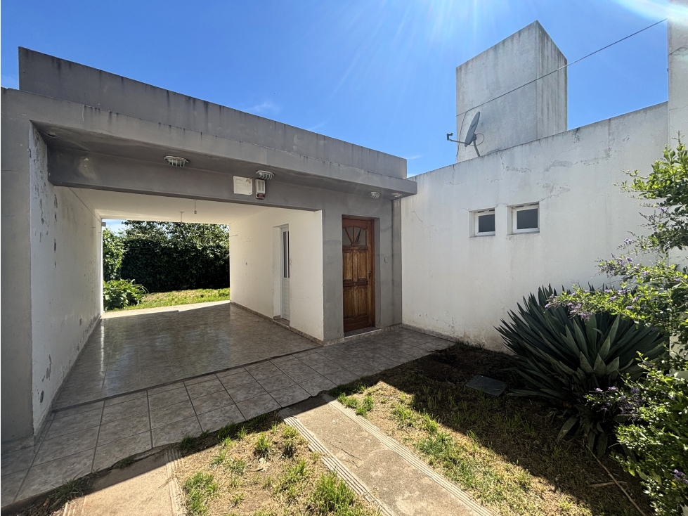 SE ALQUILA CASA 2 DORM INTERNA SOBRE AVDA SAN MARTIN - 2