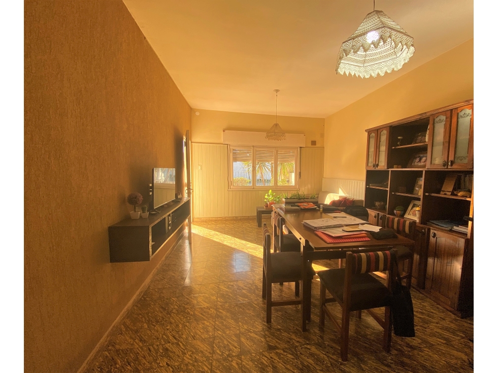 SE VENDE CASA 3 DORMITORIOS EN ALMAFUERTE - 4