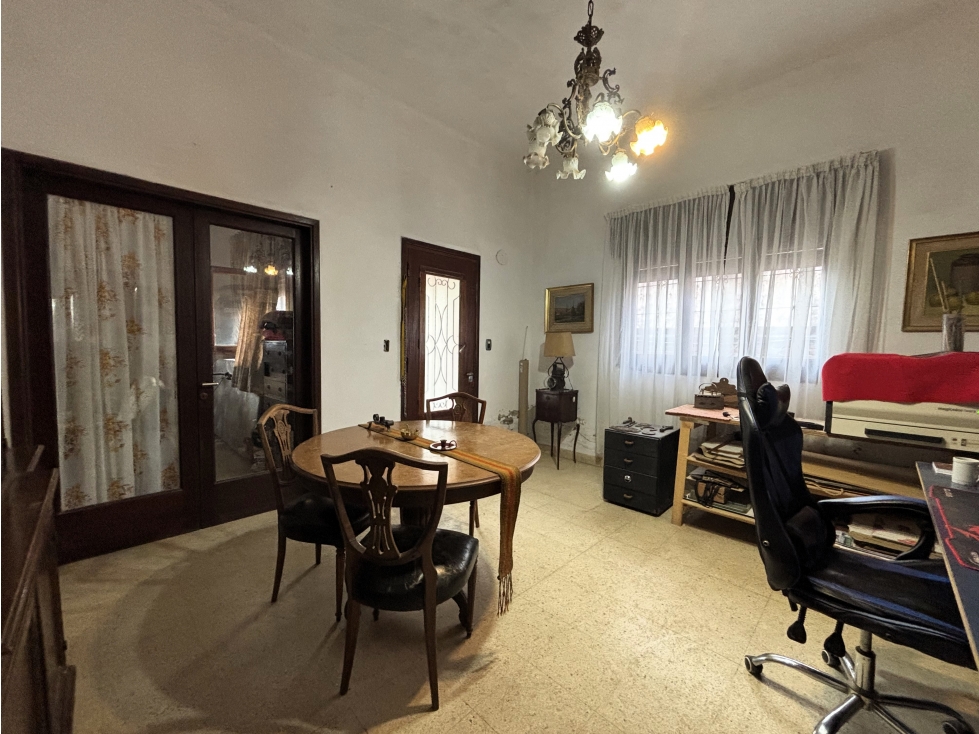 SE VENDE CASA 3 DORM SOBRE CALLE ENTRE RIOS - ALMAFUERTE - 2