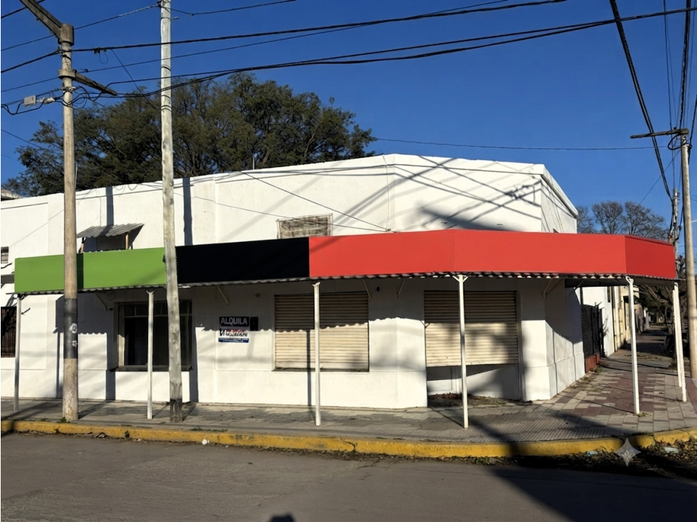 SE ALQUILA LOCAL COMERCIAL CENTRICO EN ALMAFUERTE - 2