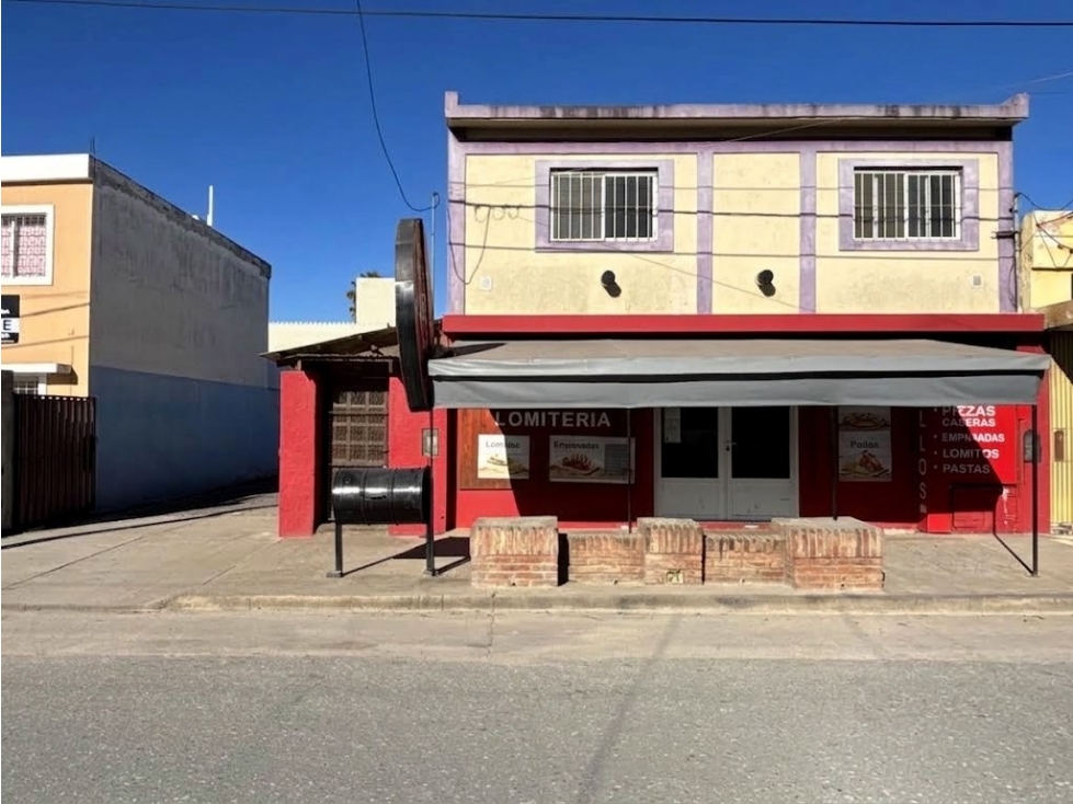 SE VENDE PROPIEDAD CENTRICA 3 EN 1 - LOCAL, CASA Y GALPON - ALMAFUERTE