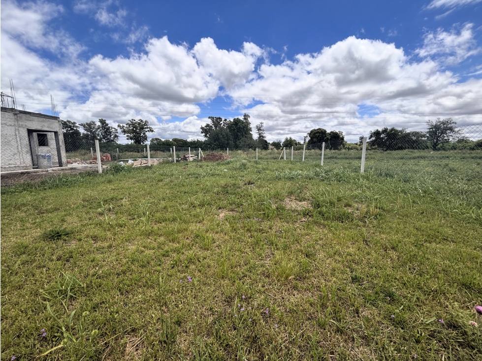 SE VENDE TERRENO EN TIERRAS DEL ESTE - 2° ETAPA - 2