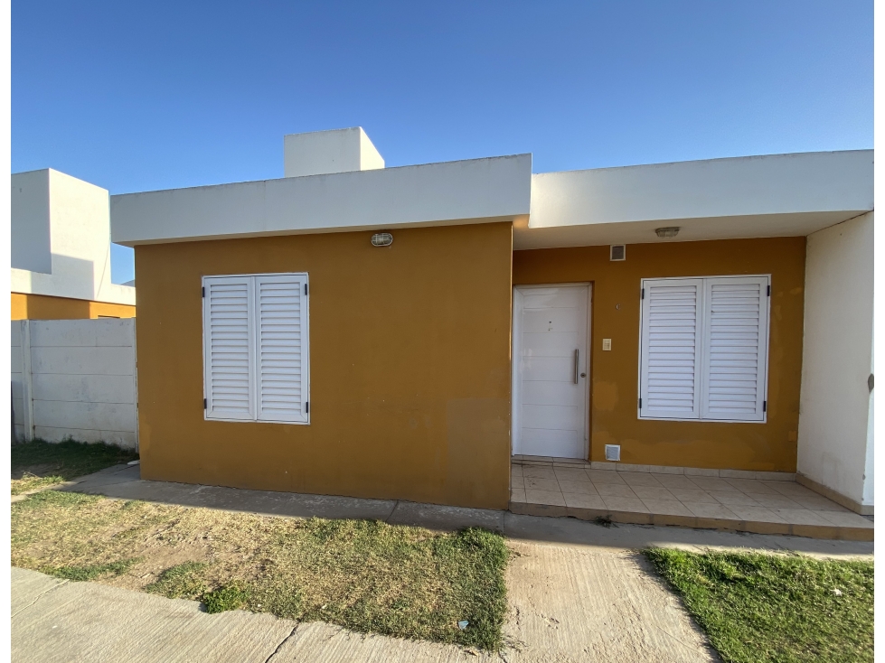 SE ALQUILA DEPTO 2 DORM. CALLE CATAMARCA - ALMAFUERTE - 1