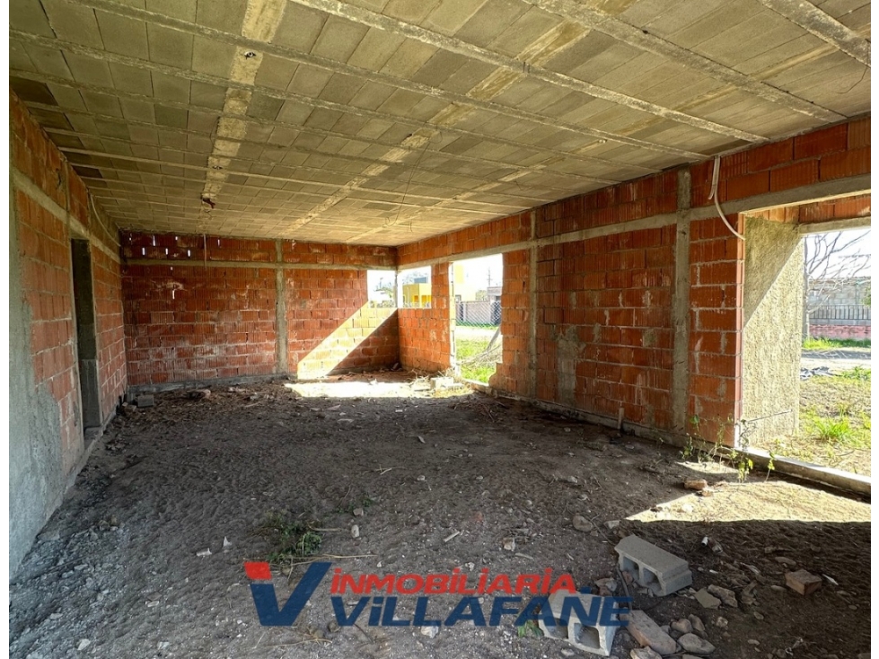 SE VENDE CASA A TERMINAR A METROS DE CALLE ALEM - ALMAFUERTE — foto 4