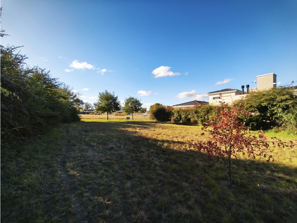 SE VENDE TERRENO EN RIO 3, Bº LA JUSTINA, 1ª ETAPA, 630 MT2 (20x 30) - 5