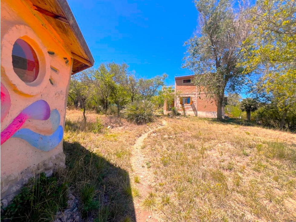 VENTA DE CASA CON VISTAS AL LAGO EN AGUAS AZULES- CAPILLA DEL MONTE — foto 2