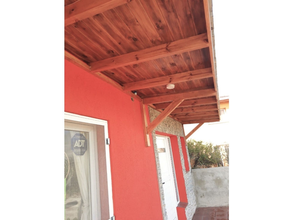VENTA DE HERMOSA CASA EN B° ATALAYA - CAPILLA DEL MONTE- CBA - 4