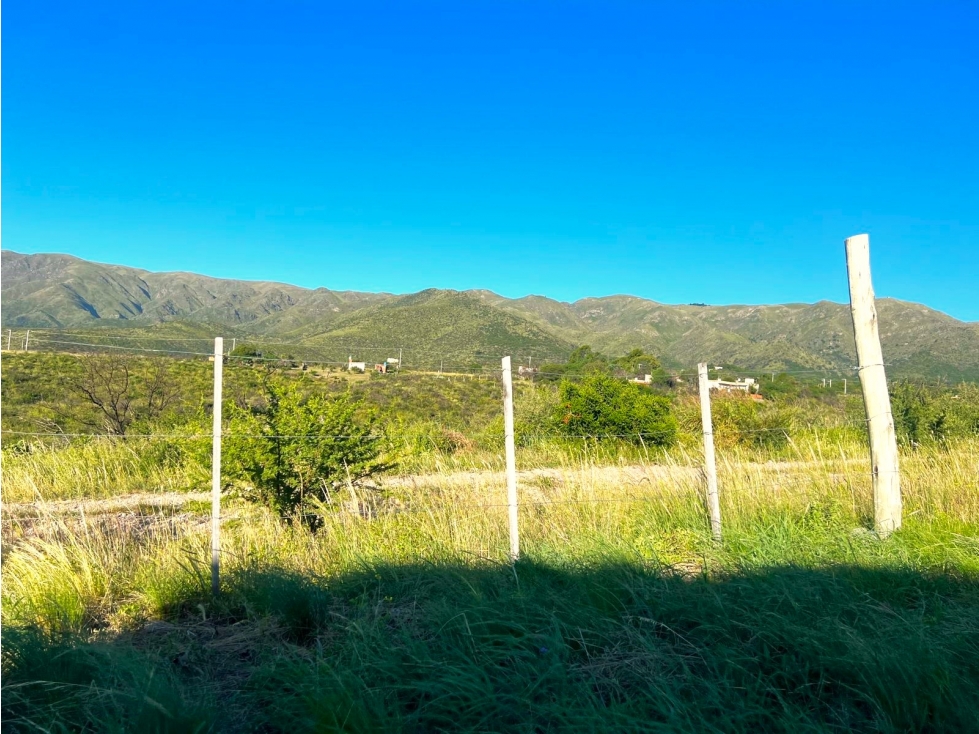 VENTA DE LOTE CON HERMOSAS VISTAS EN LOS COCOS, CÓRDOBA - 3