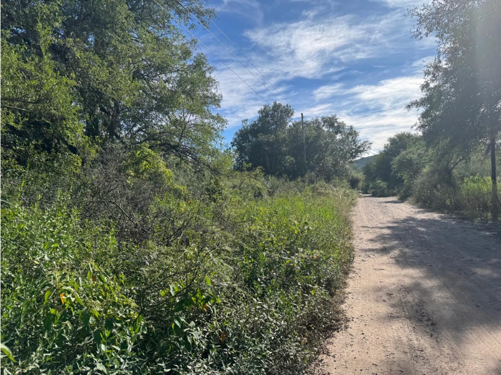 VENTA DE LOTE EN B° LA TOMA, CAPILLA DEL MONTE - 4