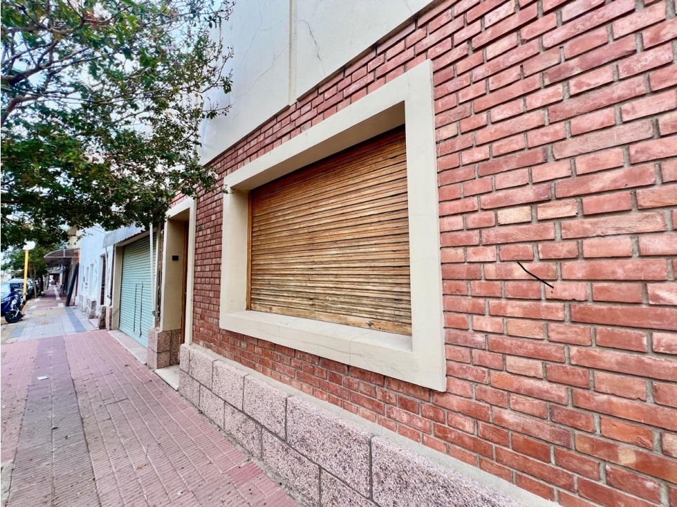 VENTA DE CASA Y LOCAL COMERCIAL EN EL CENTRO DE CAPILLA DEL MONTE-CBA — foto 4