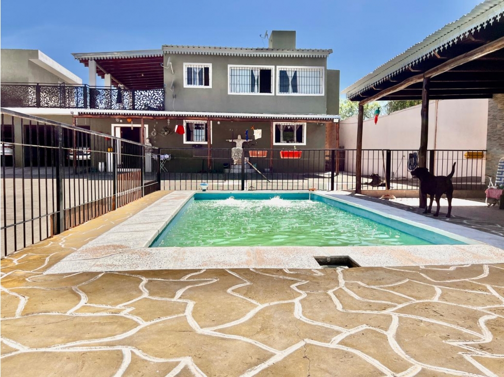 VENTA DE HERMOSA CASA CON VISTAS EN SANTA ISABEL-CHARBONIER - 1