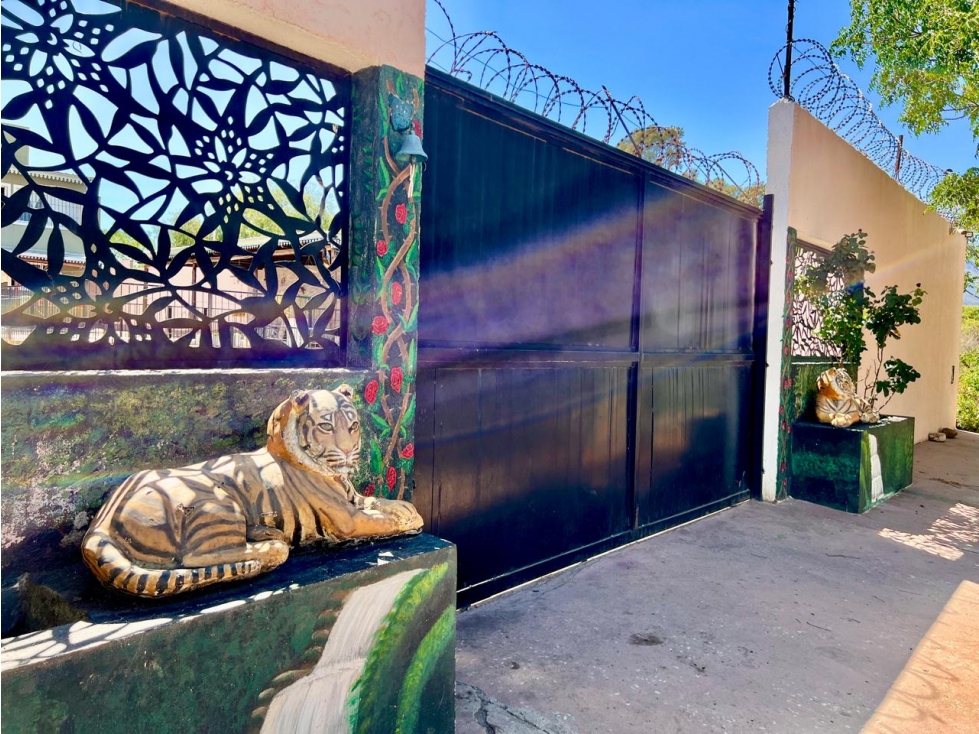 VENTA DE HERMOSA CASA CON VISTAS EN SANTA ISABEL-CHARBONIER - 3