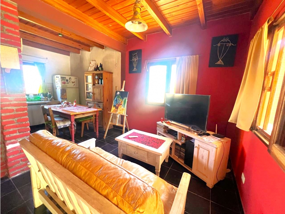VENTA DE CASA CON VISTAS AL LAGO EN AGUAS AZULES- CAPILLA DEL MONTE — foto 6