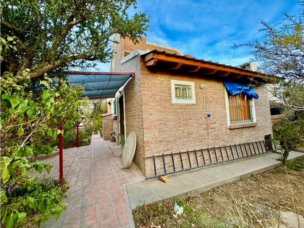 VENTA DE CASA CON VISTAS EN EL B° LAS GEMELAS, CAPILLA DEL MONTE - 3