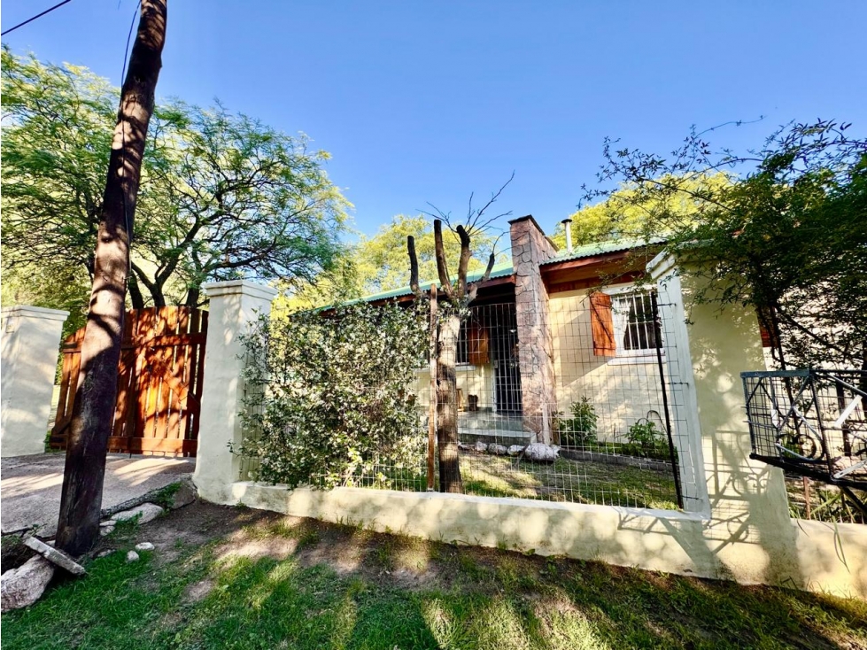 VENTA DE CASA EN B° LA BANDA - CAPILLA DEL MONTE - 3