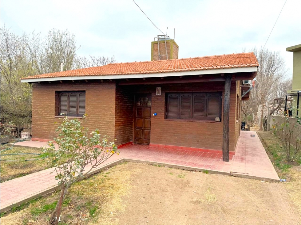 VENTA DE CASA EN BARRIO LAS FLORES, CAPILLA DEL MONTE — foto 2