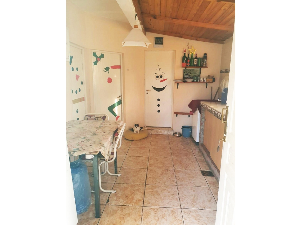 VENTA DE CASA EN AGUAS AZULES "A"- CAPILLA DEL MONTE-CBA - 4