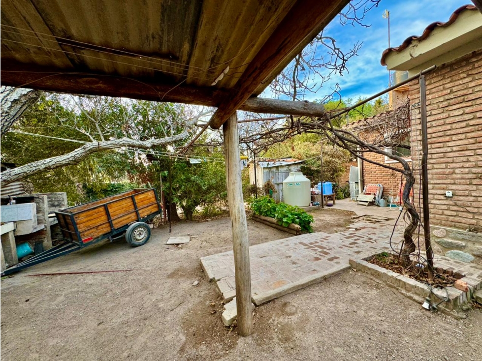 VENTA DE CASA EN B° LAS GEMELAS- CAPILLA DEL MONTE-CBA - 6