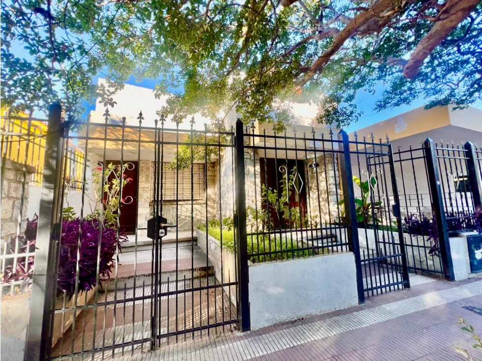 VENTA DE CASA Y DPTO CÉNTRICO EN CAPILLA DEL MONTE-CBA - 3