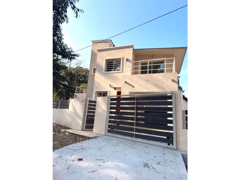 VENTA DE HERMOSO PH EN VILLA EDEN - LA FALDA - CBA - 4