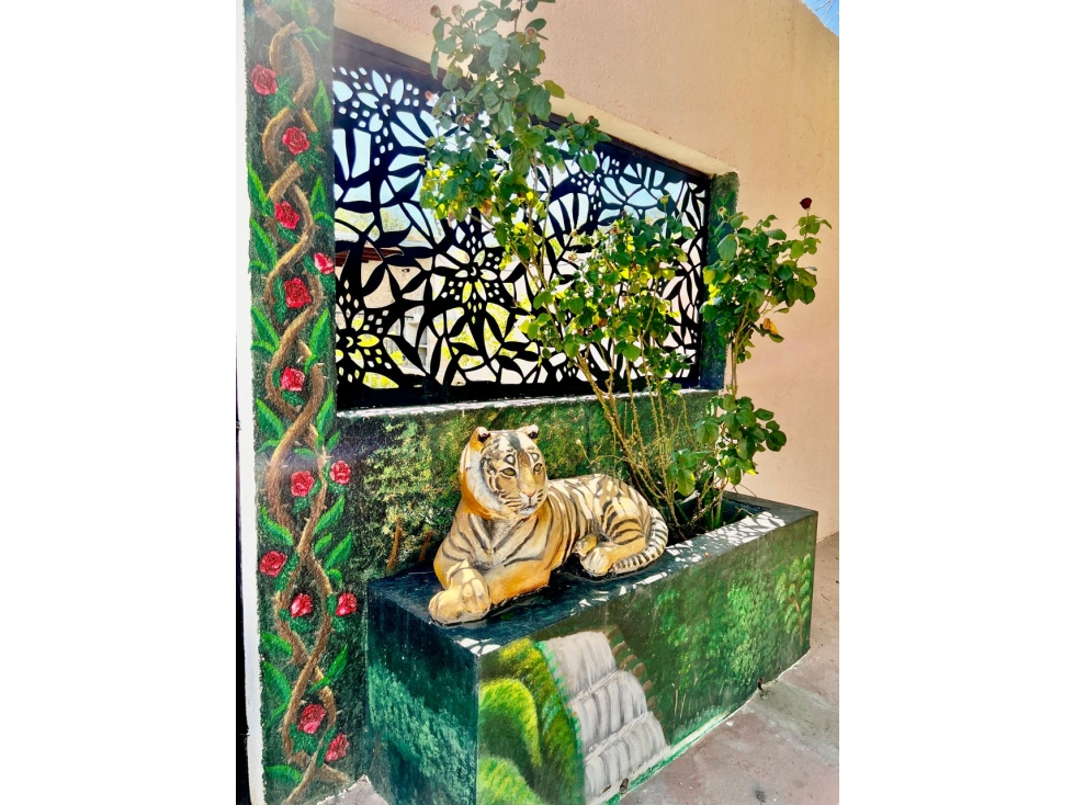 VENTA DE HERMOSA CASA CON VISTAS EN SANTA ISABEL-CHARBONIER - 4