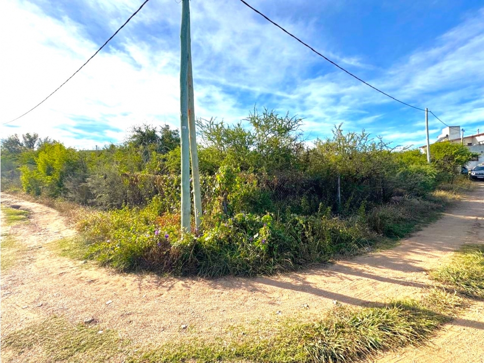 VENTA DE LOTE EN BARRIO ATALAYA- CAPILLA DEL MONTE-CBA - 1