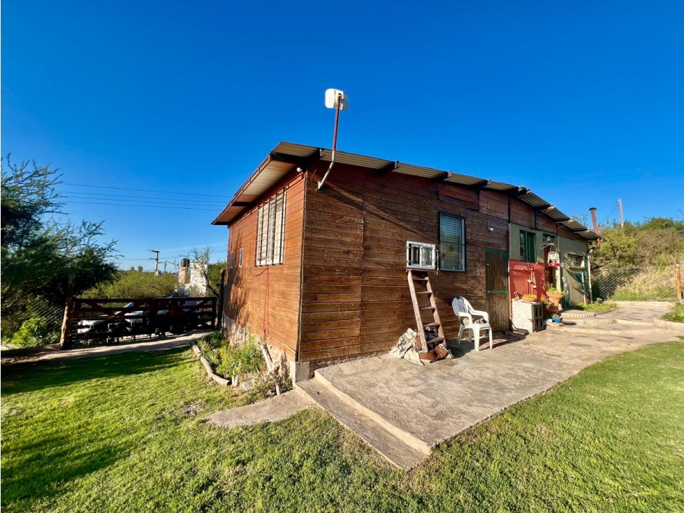 VENTA DE CASA Y DPTO EN B° AGUAS AZULES "A"- CAPILLA DEL MONTE-CBA — foto 5