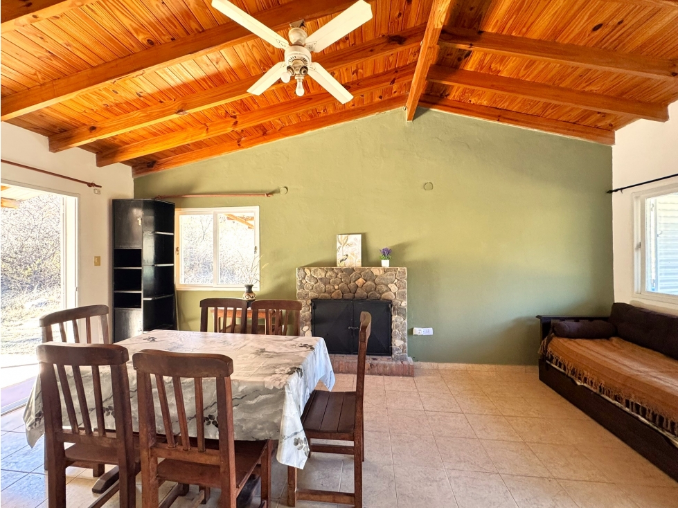 VENTA DE CASA CON IMPONENTES VISTAS EN B° LA TOMA - 5