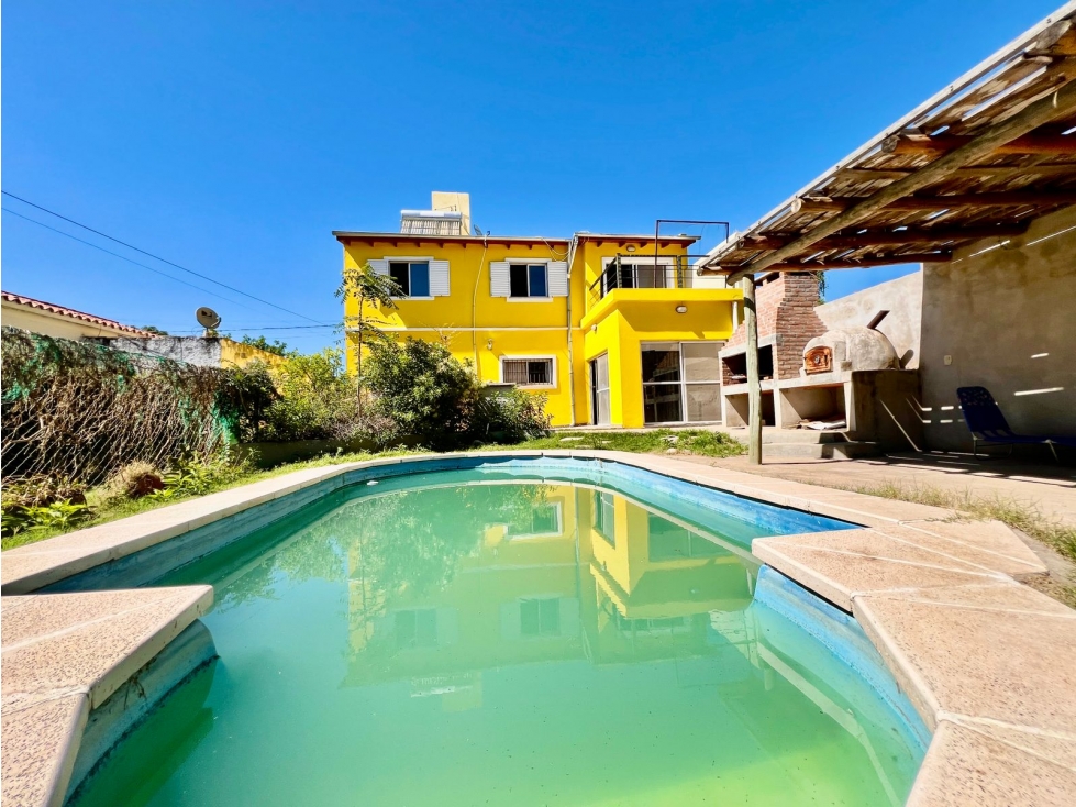 VENTA DE HERMOSA CASA CON VISTAS EN B° BALUMBA- CAPILLA DEL MONTE
