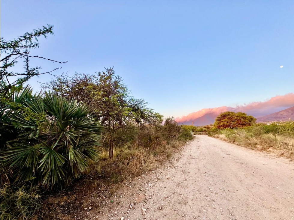 VENTA DE LOTE EN B° AGUAS AZULES- CAPILLA DEL MONTE - 1