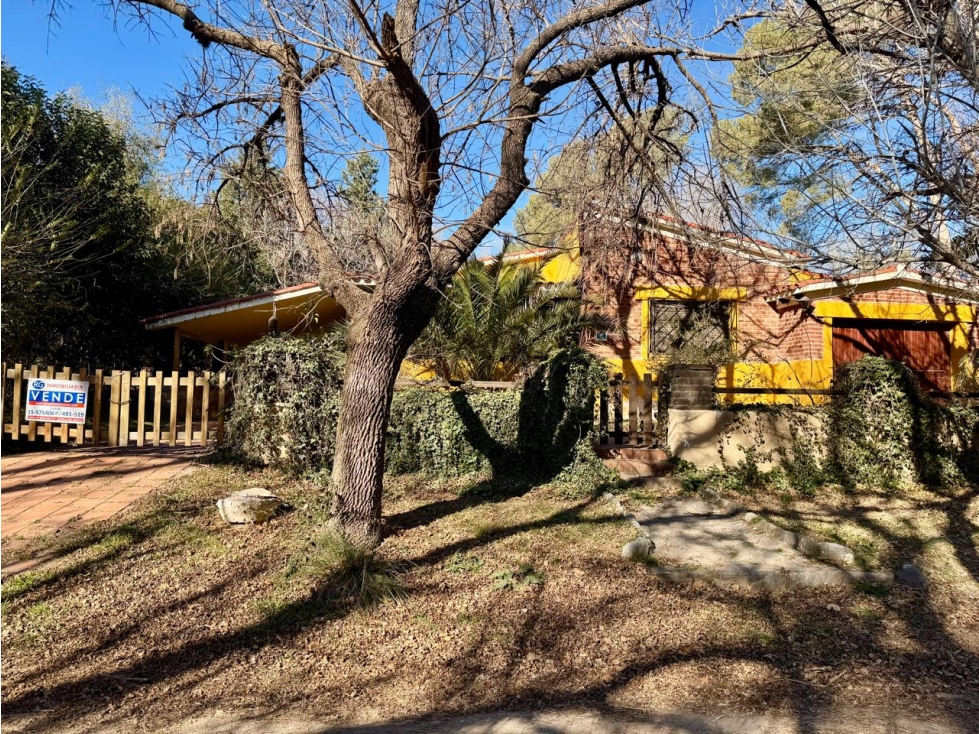HERMOSA CASA EN BARRIO AGUAS AZULES CAPILLA DEL MONTE — foto 4