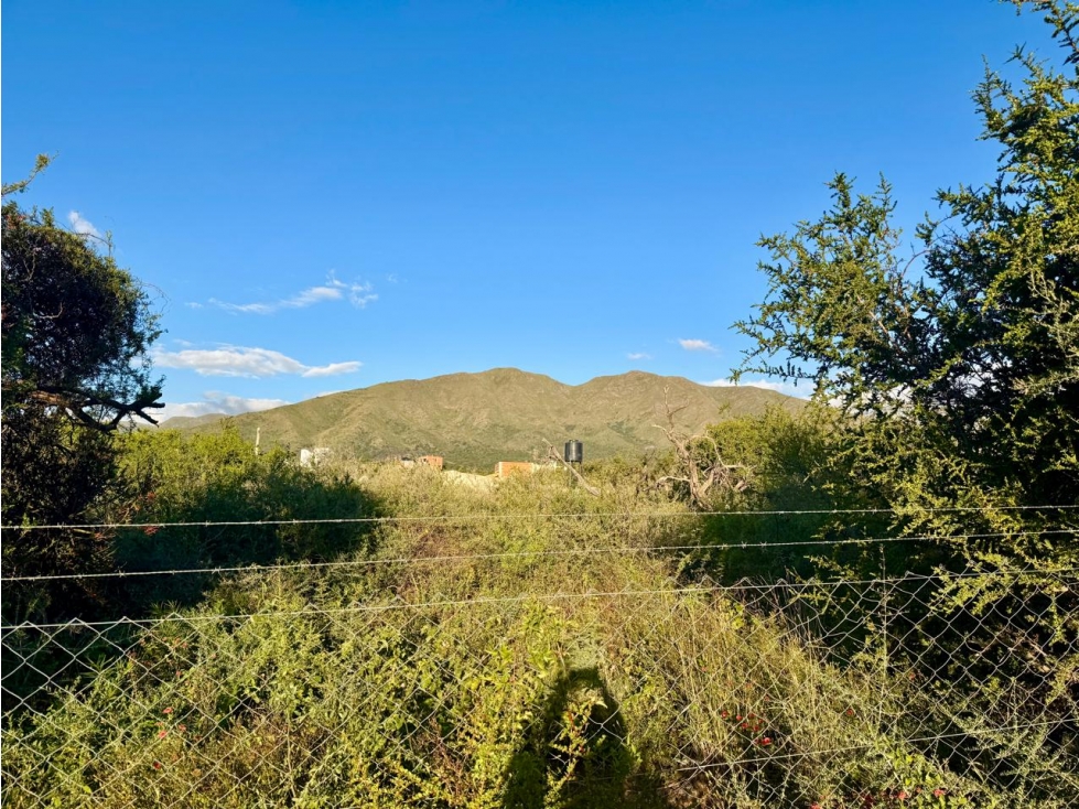 VENTA DE LOTE CON VISTAS EN B° LAS GEMELAS, CORDOBA - 6