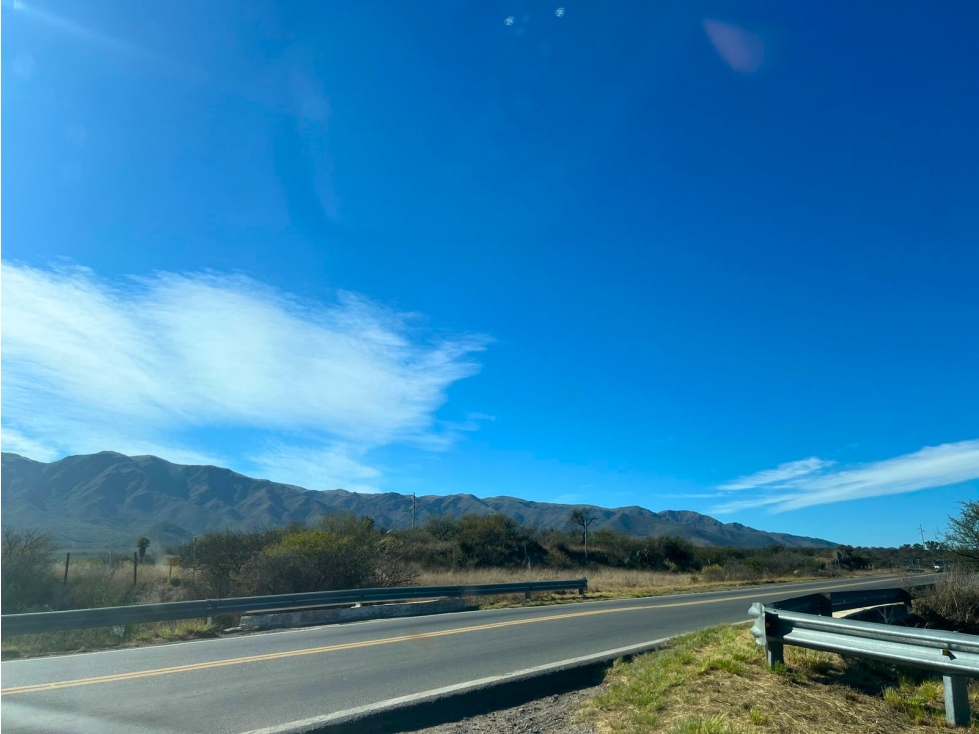 VENTA DE HECTAREA CON VISTAS SOBRE RUTA 38 EN CAPILLA DEL MONTE,CBA - 4