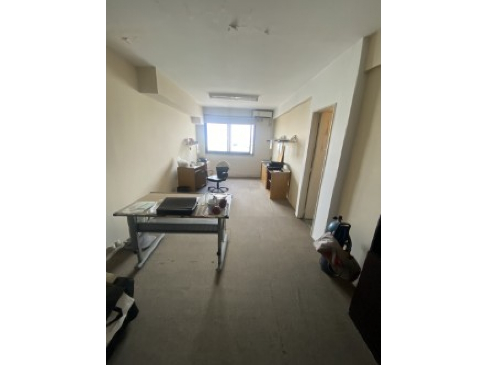 VENTA OFICINA COMERCIAL.AV PUEYRREDON AL 400 - 1